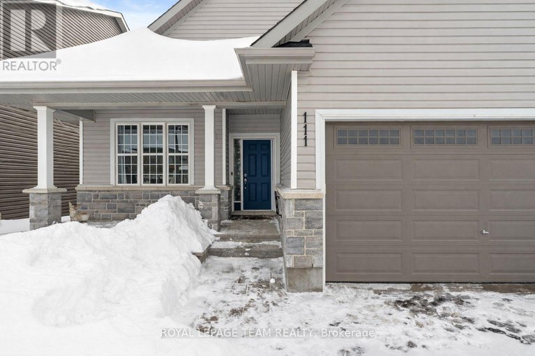 29419268/111-dun-skipper-drive/blossom-parkkemp-parkfindlay-creek/ottawa/ontario/K1X0G1_2