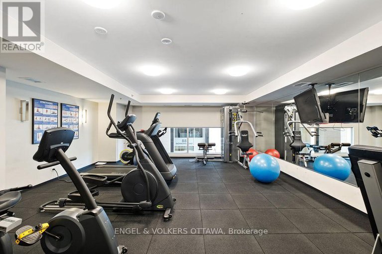 28893312/809-88-richmond-road/westborohampton-park/ottawa/ontario/K1Z0B1_25
