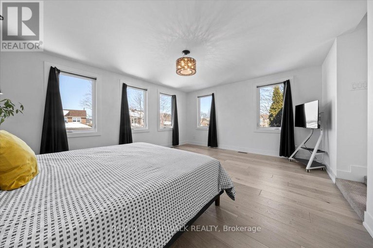 29432300/1535-kamouraska-circle/chateauneuf/ottawa/ontario/K1C3J1_34