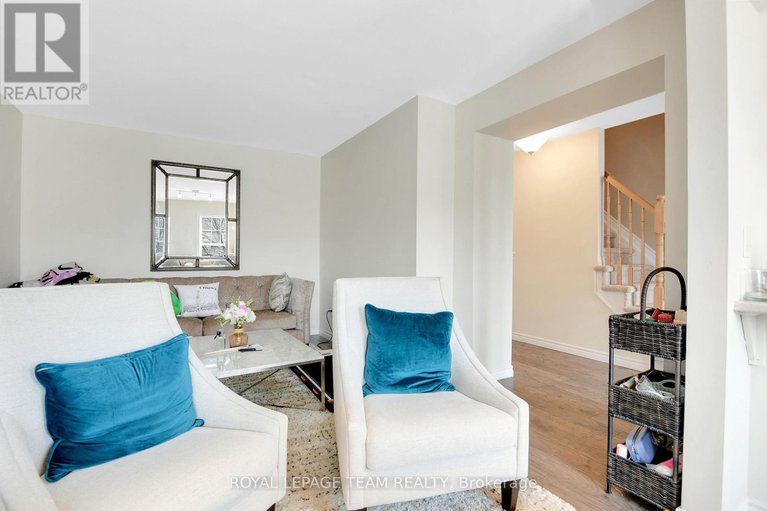 29312745/920-messor-crescent/stittsville-north/ottawa/ontario/K2S0P2_12