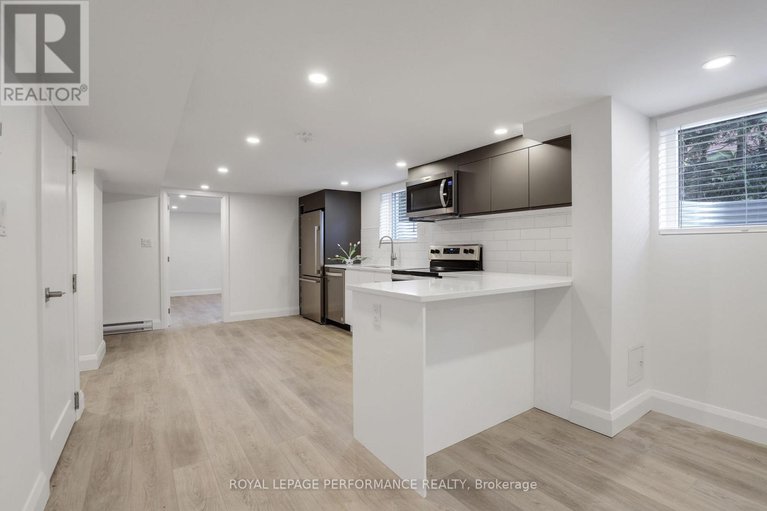 28887241/2066-cornish-street/elmvale-acresurbandale/ottawa/ontario/K1G2R8_15