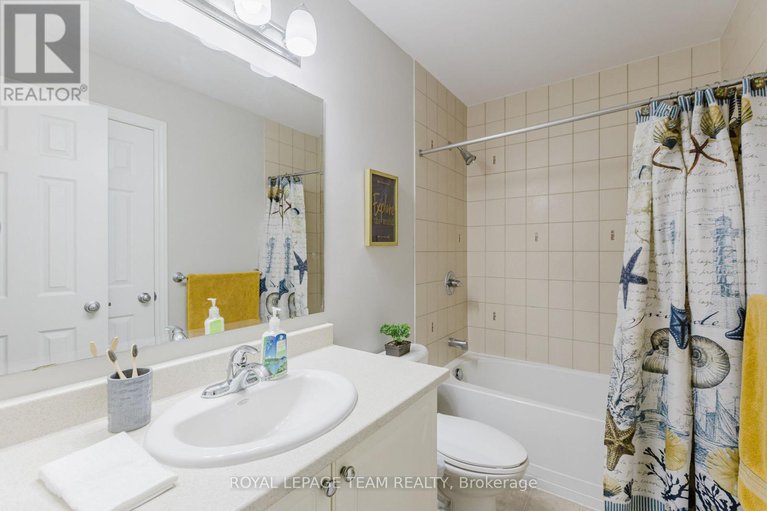 28687111/121-mancini-way/strandherd/ottawa/ontario/K2J5X3_27