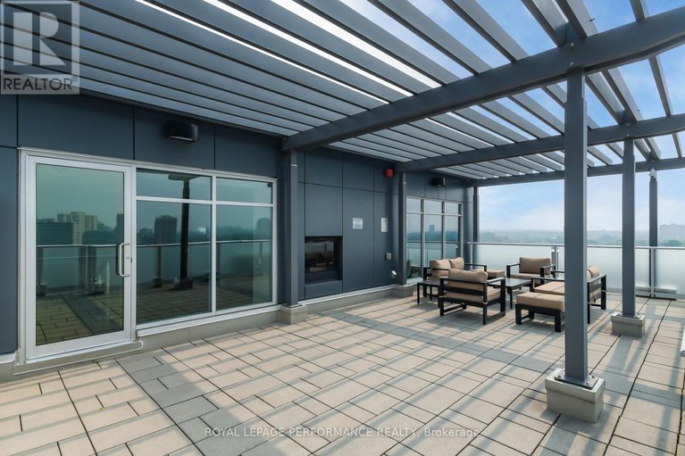 28437909/309a-7-marquette-avenue/vanier/ottawa/ontario/K1L8A7_32