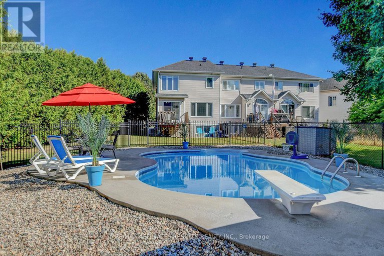 28826412/97-flowertree-crescent/emerald-meadowstrailwest/ottawa/ontario/K2M2R7_41