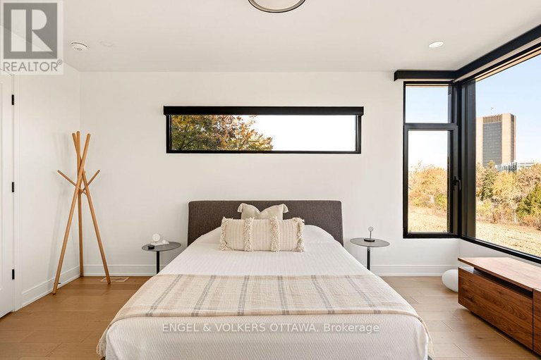 29132946/127-peridot-private/experimental-farm/ottawa/ontario/K2C3M3_30