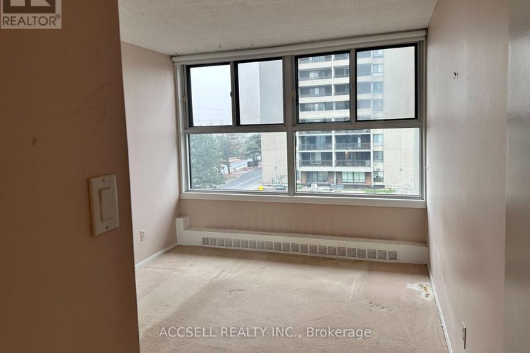 29123640/1785-frobisher-lane-n/riverview-park/ottawa/ontario/K1G3T7_16