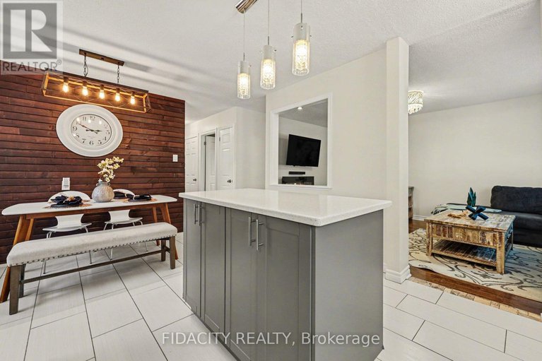 29399731/53-morton-drive/glencairnhazeldean/ottawa/ontario/K2L1W9_15