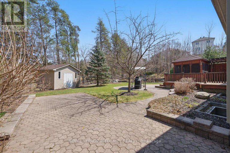 28570017/137-beaumont-avenue/town-of-rockland/clarence-rockland/ontario/K4K1R7_36