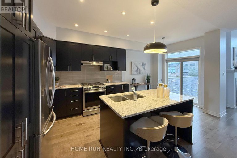 29073806/781-brian-good-avenue/riverside-southgloucester-glen/ottawa/ontario/K4M0E3_4