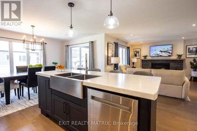 29322607/521-marseille-street/embrun/russell/ontario/K0A1W0_16