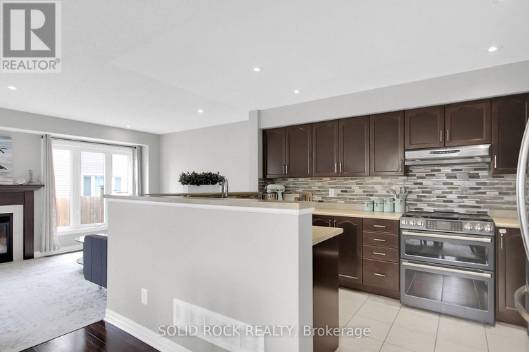 28681925/600-gazebo-street/riverside-southgloucester-glen/ottawa/ontario/K4M0B5_8