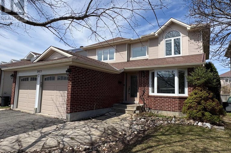 29648632/2023-rolling-brook-drive/orleans-village/ottawa/ontario/K1W1C9_1