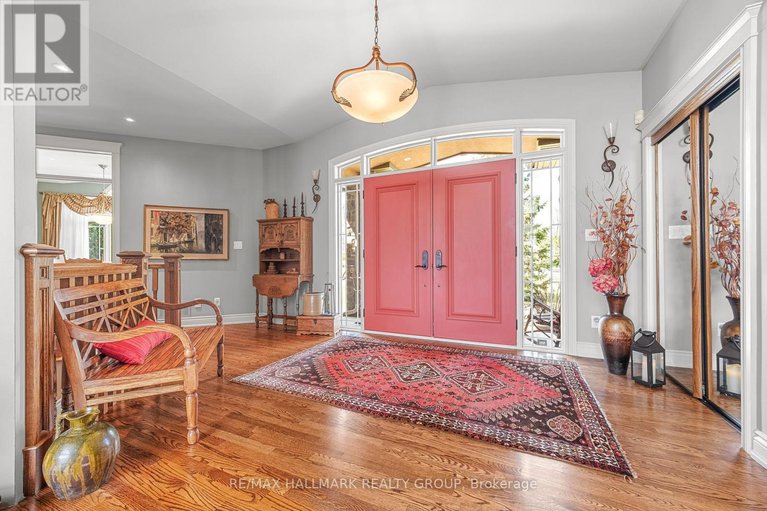 28343367/6980-mansfield-road/btwn-franktown-rd-fallowfield-rd/ottawa/ontario/K2S1B8_11