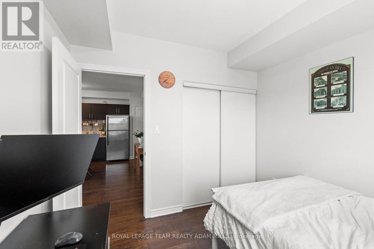 28652472/408-429-kent-street/ottawa-centre/ottawa/ontario/K2P1B5_27