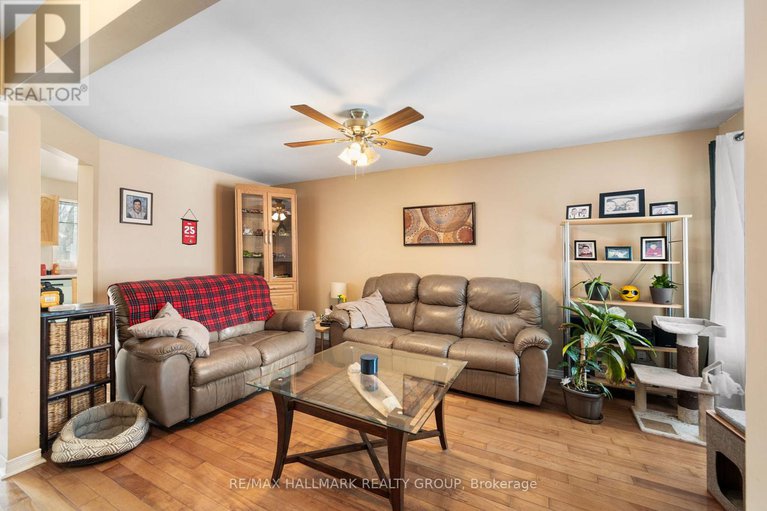 29405879/857-nesting-way-nw/fallingbrookgardenway-south/ottawa/ontario/K4A3X3_8