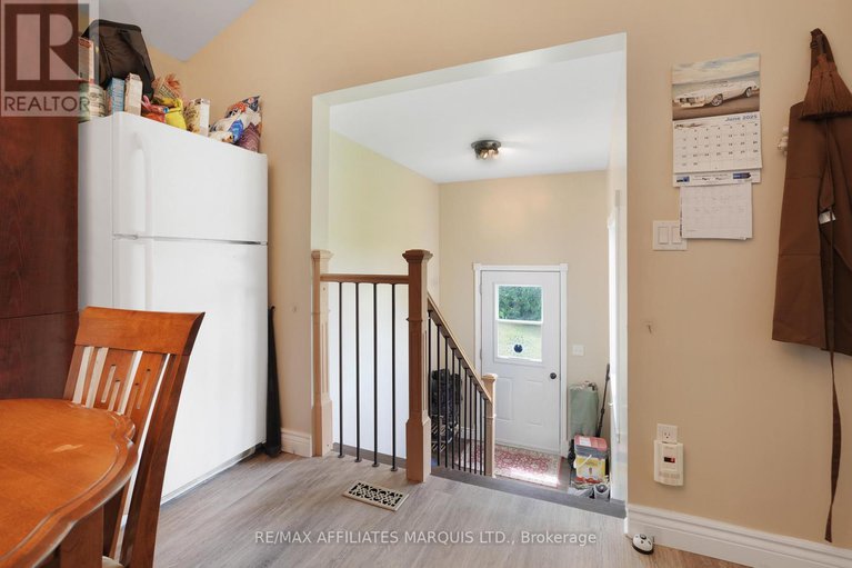 28523953/21895-seguin-mill-street/north-glengarry-lochiel-twp/north-glengarry/ontario/K0B1H0_4