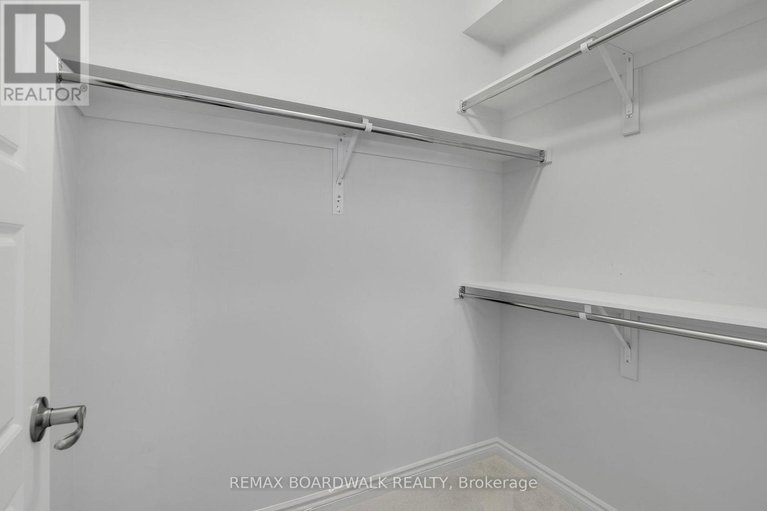 29563577/306-pilot-private/emerald-meadowstrailwest/ottawa/ontario/K2V0S4_23