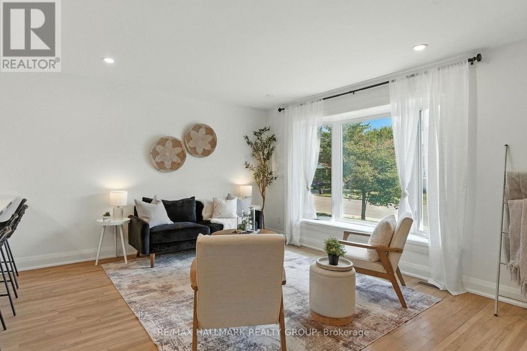 29144029/756-cummings-avenue/castle-heightsrideau-high/ottawa/ontario/K1K2L1_5