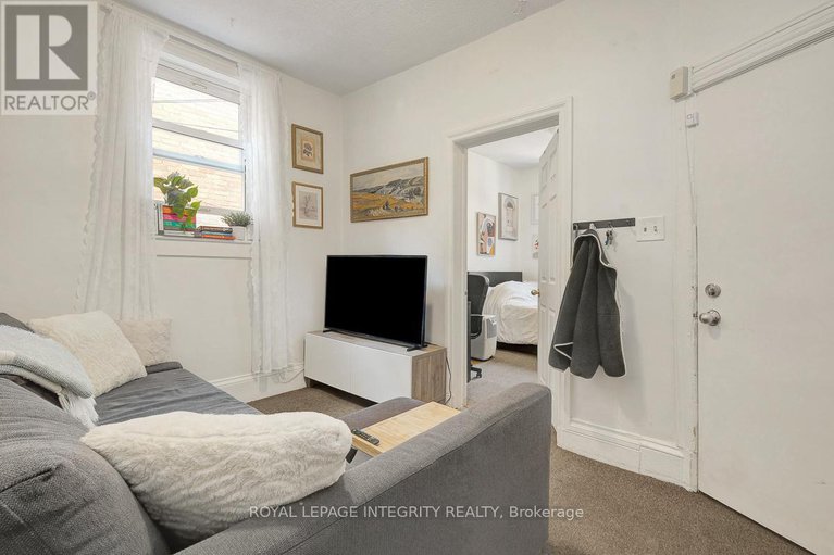 28983024/199-henderson-avenue/sandy-hill/ottawa/ontario/K1N7P7_2