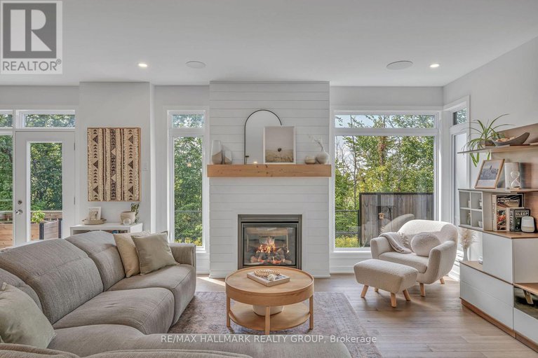 29426951/14-stanhope-court/stonebridge/ottawa/ontario/K2J6S2_12