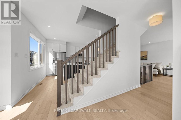 29641185/829-kiniw-private/cfb-rockcliffe-and-area/ottawa/ontario/K1K0P5_25