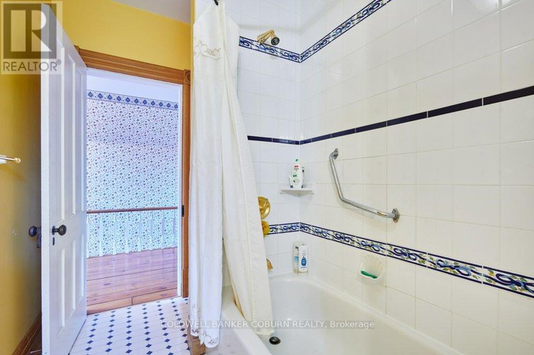 28585440/11719-lakeshore-drive/south-dundas-matilda-twp/south-dundas/ontario/K0C1X0_30