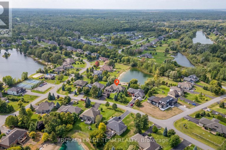 29017572/6903-lake-forest-walk/greely/ottawa/ontario/K4P1R7_50