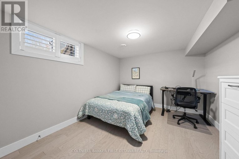 29322072/1828-heatherstone-crescent/springridgeeast-village/ottawa/ontario/K4A4P2_35