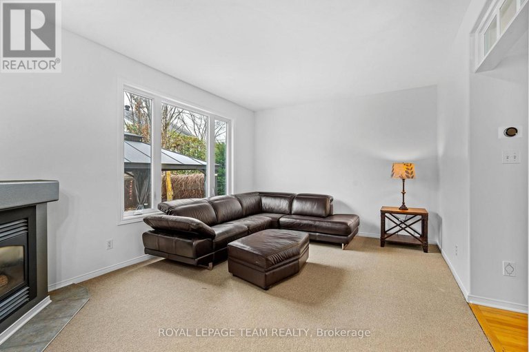 28595132/144-windhurst-drive/barrhaven-east/ottawa/ontario/K2G6K8_9
