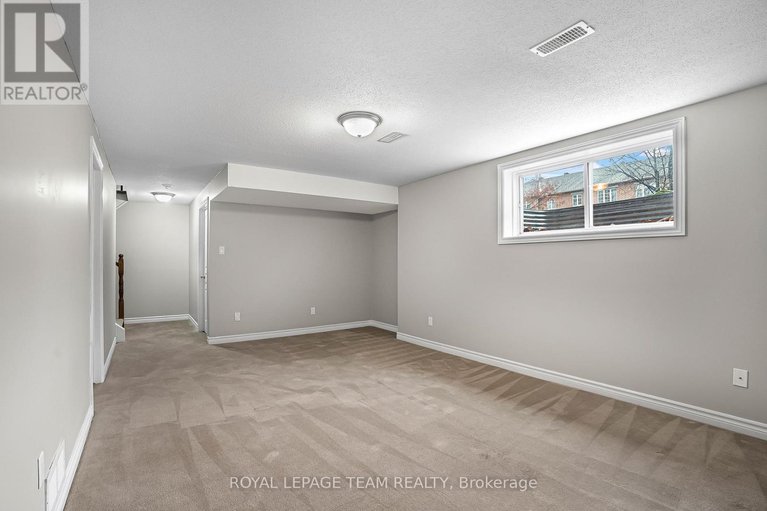 28632766/74-madelon-drive/longfields/ottawa/ontario/K2J5C5_22