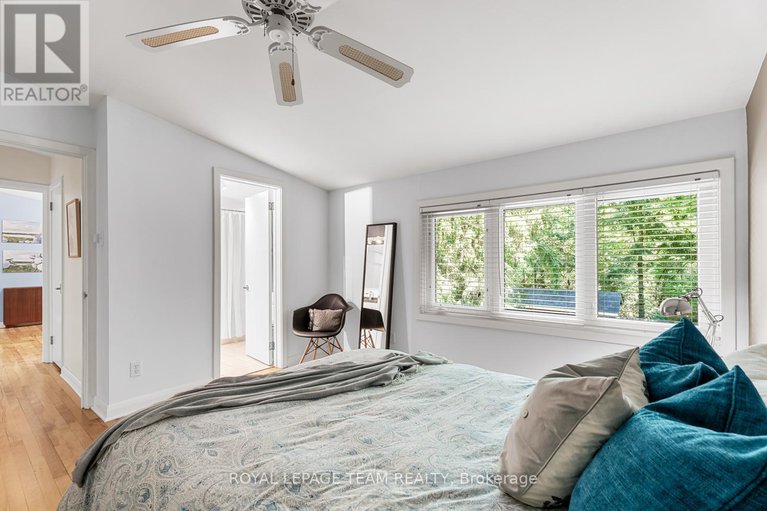 28618348/53-oriole-drive/rothwell-heights/ottawa/ontario/K1J7E8_14