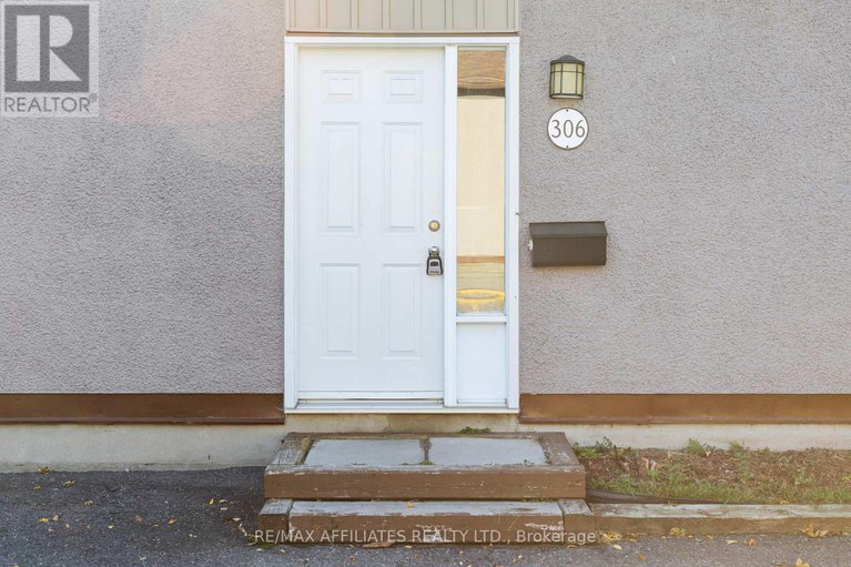 28964086/306-woodfield-drive/tanglewood/ottawa/ontario/K2G3W9_3