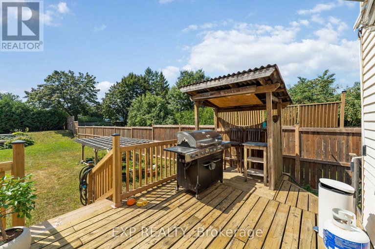 28744348/1762-sunview-drive/orleanssunridge/ottawa/ontario/K1C5B2_42