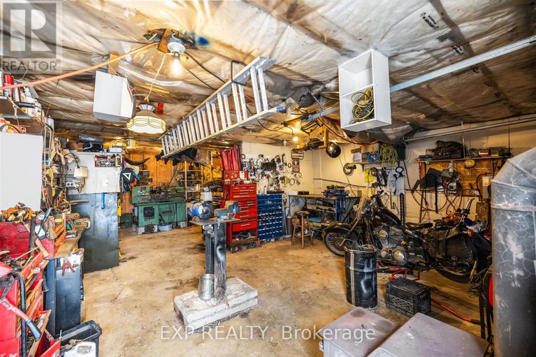 29237589/3746-campbellcroft-road/osgoode/ottawa/ontario/K0A2W0_24