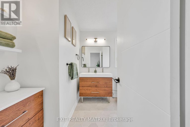 28847960/177-hawthorne-avenue/ottawa-east/ottawa/ontario/K1S0B4_20