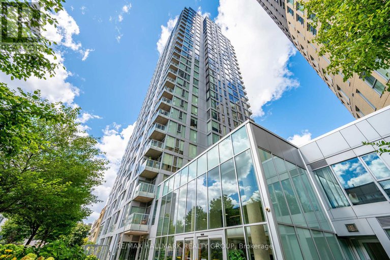 28910921/1904-179-metcalfe-street/ottawa-centre/ottawa/ontario/K2P1P7_33