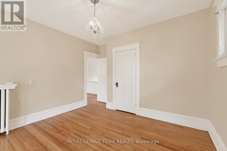 29651781/318-clemow-avenue/glebe/ottawa/ontario/K1S2B8_11