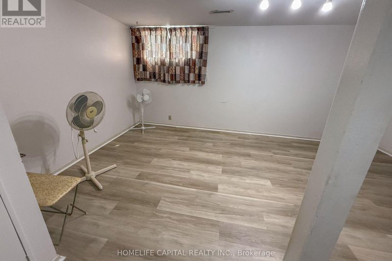 28932004/64-2570-southvale-crescent/sheffield-glenindustrial-park/ottawa/ontario/K1B5B7_35