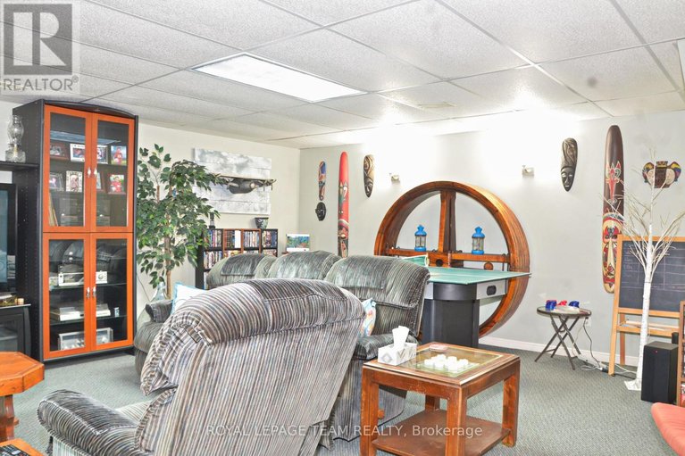 29617818/11708-breezewood-avenue-s/south-dundas-matilda-twp/south-dundas/ontario/K0C1X0_15