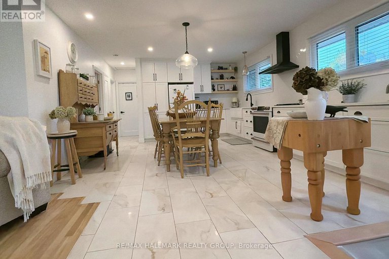 29062143/2424-joliffe-street/hawthorne-meadows/ottawa/ontario/K1G1G9_6