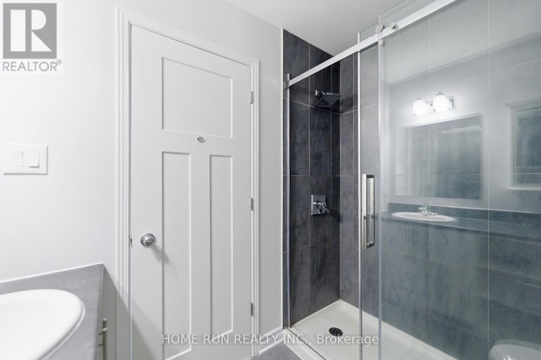 29374831/462-leboutillier-avenue/carson-meadows/ottawa/ontario/K1K2V7_29