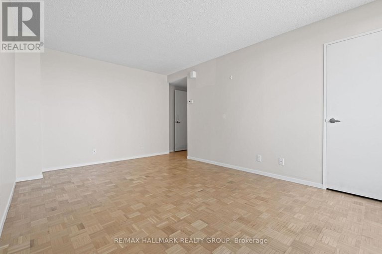 28998609/806-265-poulin-avenue/britannia/ottawa/ontario/K2B7Y8_24