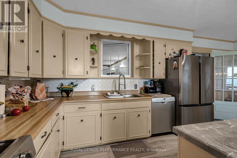 28622268/19943-county-18-road/south-glengarry-charlottenburgh-twp/south-glengarry/ontario/K0C2J0_11
