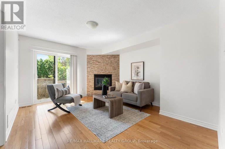 28379782/118-brilia-private/beacon-hill-south/ottawa/ontario/K1J0B7_2