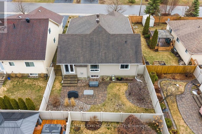 29614140/631-robert-hill-street/almonte/mississippi-mills/ontario/K0A1A0_48