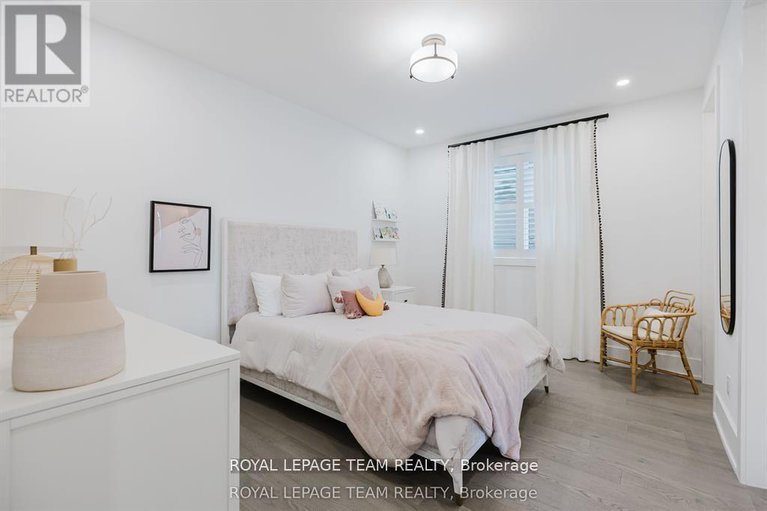 29028721/919-finescale-way/half-moon-bay/ottawa/ontario/K2J0R5_29