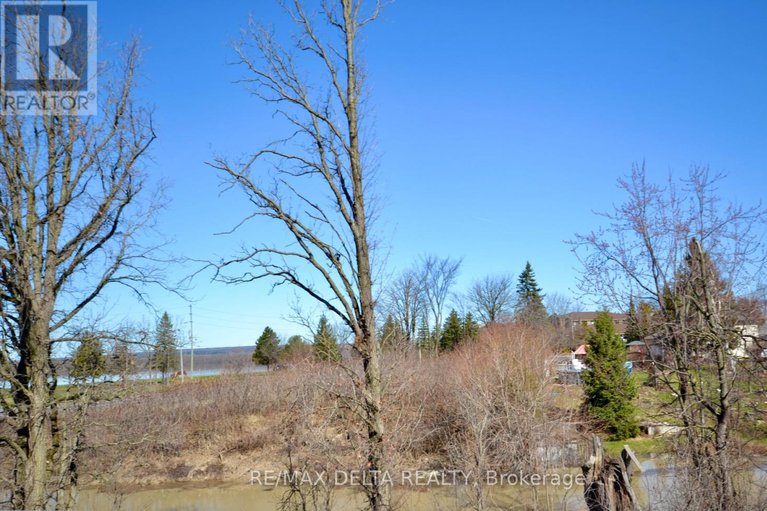 29623352/2201-cecile-crescent/town-of-rockland/clarence-rockland/ontario/K4K1S4_13