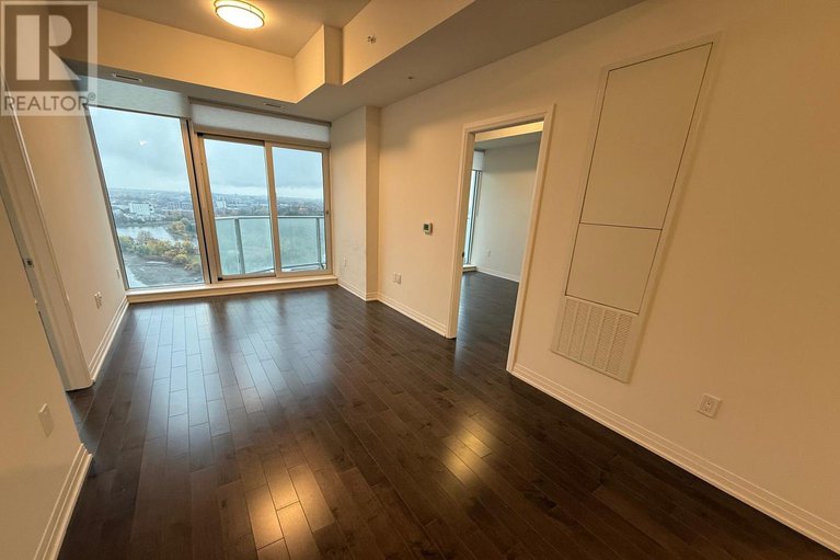 28910919/2406-805-carling-avenue/west-centre-town/ottawa/ontario/K1S5W9_2