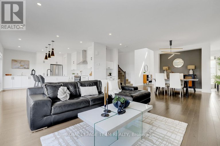 29589200/949-atrium-ridge/riverside-southgloucester-glen/ottawa/ontario/K4M0P3_15