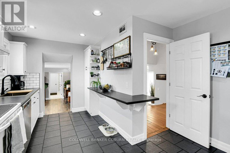 28158483/11391-lakeshore-drive/south-dundas-matilda-twp/south-dundas/ontario/K0E1K0_14